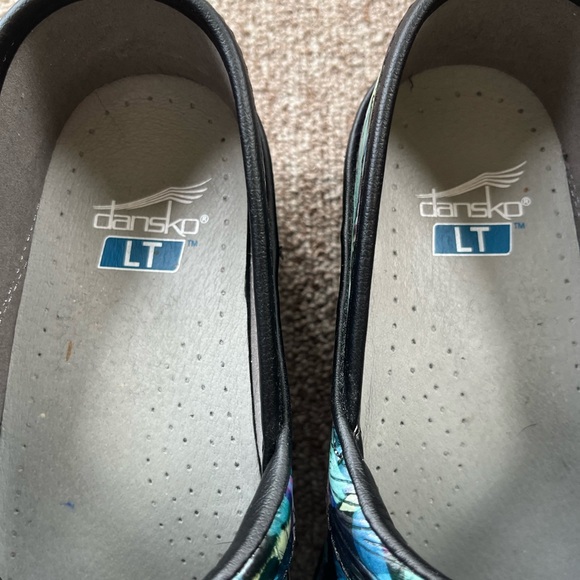 Dansko clogs - Picture 3 of 9